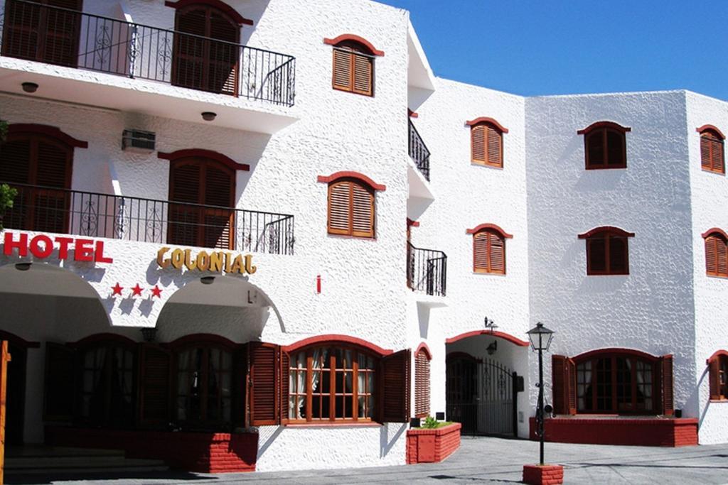 Hotel Colonial San Bernardo Extérieur photo